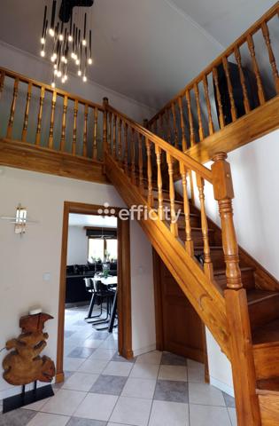 Maison 5 pièces - 166 m²