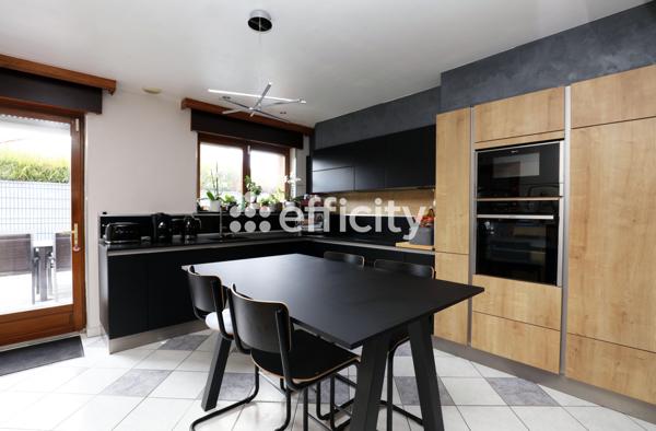 Maison 5 pièces - 166 m²