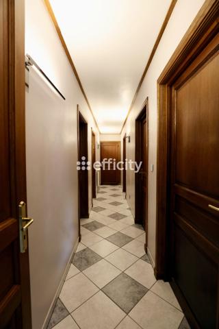 Maison 5 pièces - 166 m²