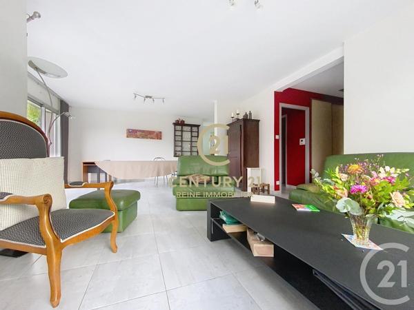 Maison à vendre  6 pièces - 151,90 m2 VEZIN LE COQUET - 35