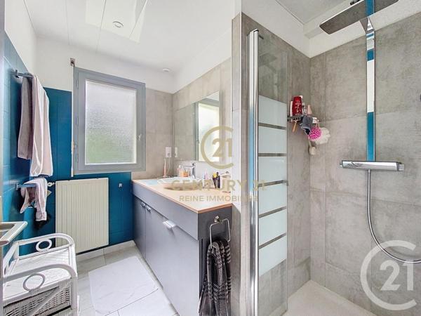 Maison à vendre  6 pièces - 151,90 m2 VEZIN LE COQUET - 35