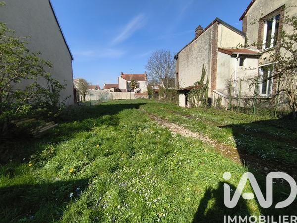 Maison à vendre 11 pièces 247 m² Romilly-sur-Seine