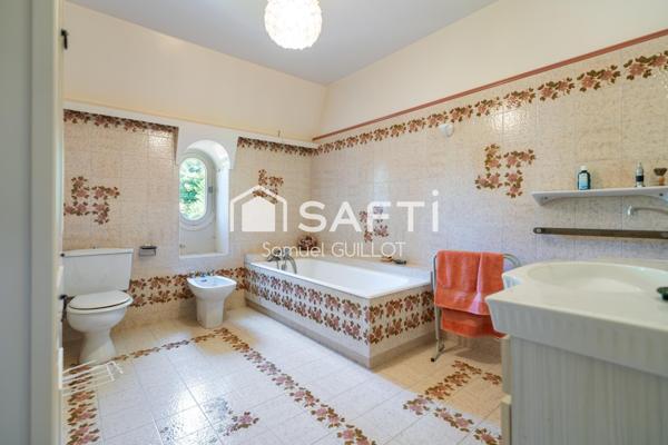 Maison spacieuse, terrain rêvé, proche Alençon