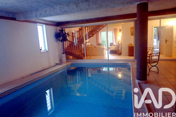 Maison à vendre 13 pièces 423 m² Poitiers