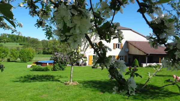 Ferme Vosgienne de 8 pieces