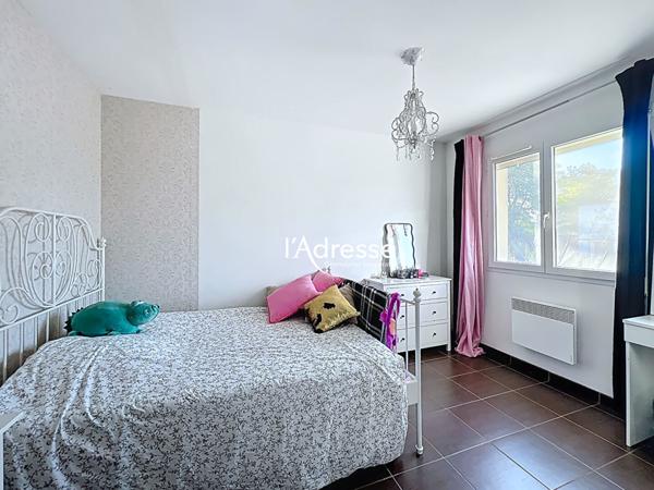 Exclusivité L'Adresse Immobilier- L'Isle Jourdain - Maison T5 de 120m² sur un Terrain de 694 m² - Garage