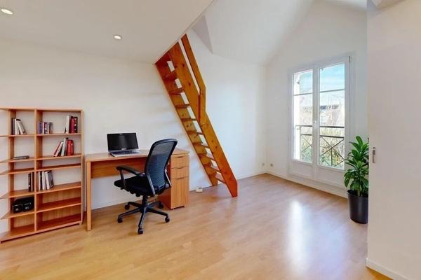 EXCLUSIVITE coeur de ville de Vauréal 7 pièce(s) 173m² habitables (130m² loi carrez)