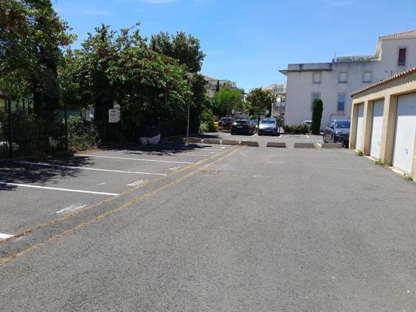 Parking / Box à vendre à Agde (34300)