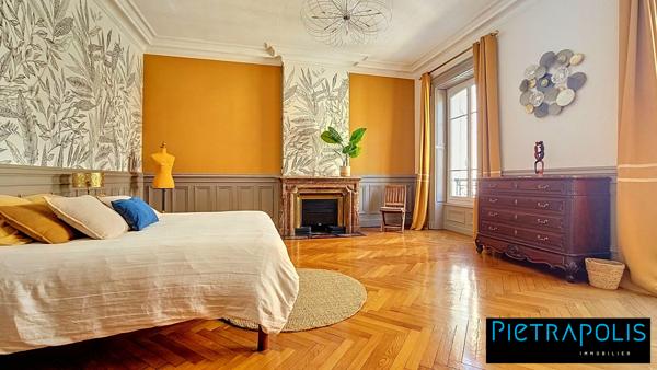 MAISON BOURGEOISE - Centre ville - 261 m² - 6 chambres - garage