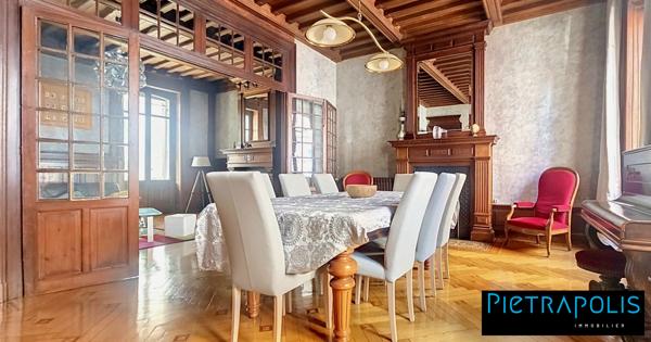 MAISON BOURGEOISE - Centre ville - 261 m² - 6 chambres - garage