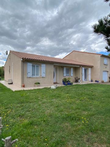 Maison à vendre 6 pièces REVEL (31)