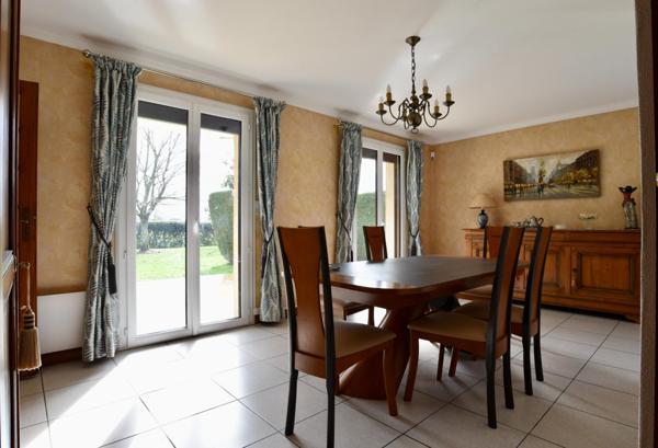 Maison familiale avec piscine