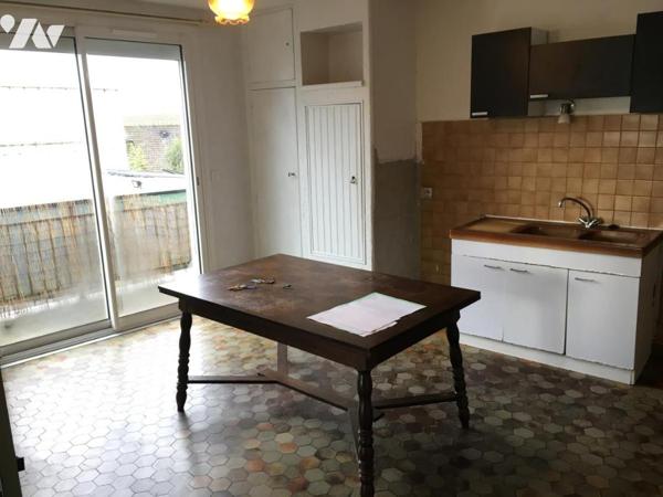 SABLE SUR SARTHE MAISON en ville réf : CC2130