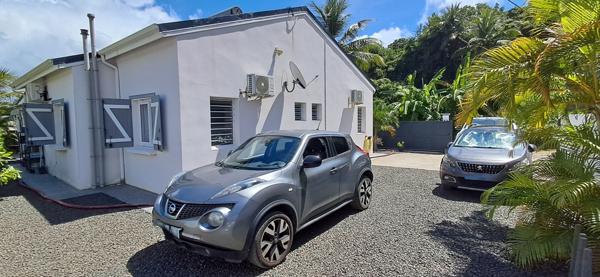 Maison familiale 4 pièces avec jardin de 591 m² à Petit-Bourg