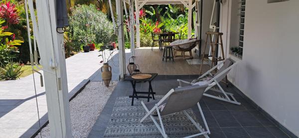 Maison familiale 4 pièces avec jardin de 591 m² à Petit-Bourg