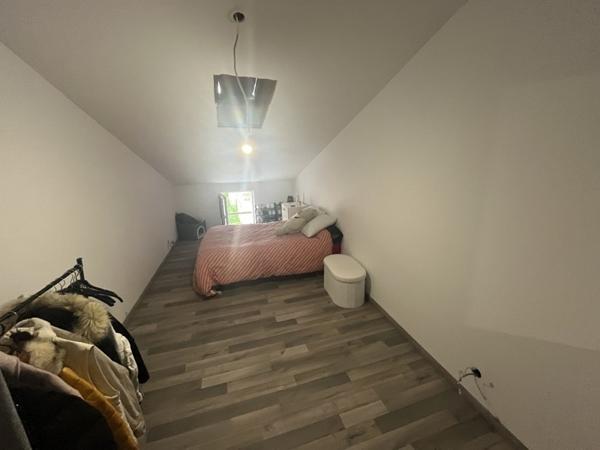 Maison à vendre |  Saint-Jean-d'Angély |  3 pièces | 72 m²