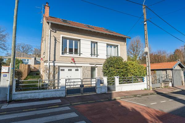 Maison 8 pièces - 175 m²