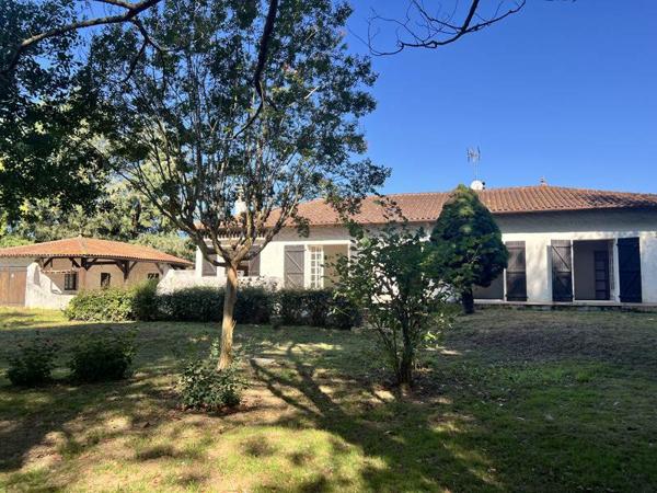 Maison à vendre |  Villecomtal-sur-Arros |  5 pièces | 127 m²