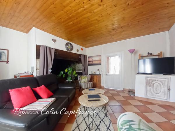 Maison à vendre 5 pièces AZERAT (24)