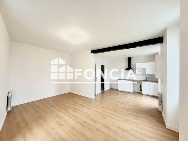 Location Maison 3 pièces 62 m² - 20 RUE DE L'OUEST Cholet 49300