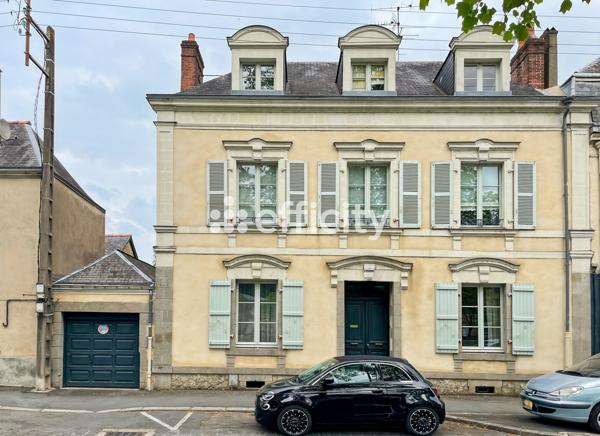 Maison 10 pièces - 222 m²