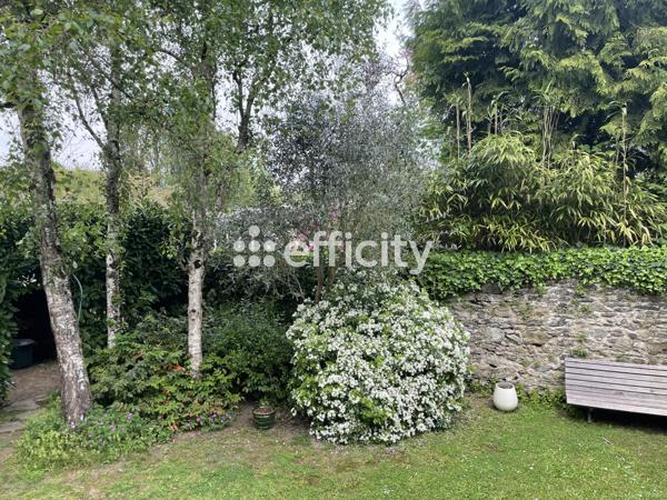Maison 10 pièces - 222 m²