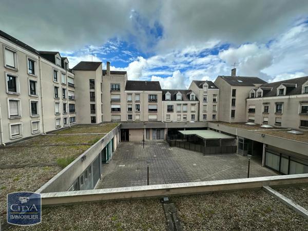 Appartement à louer 3 pièces 73.83m² Châteauroux (36000)