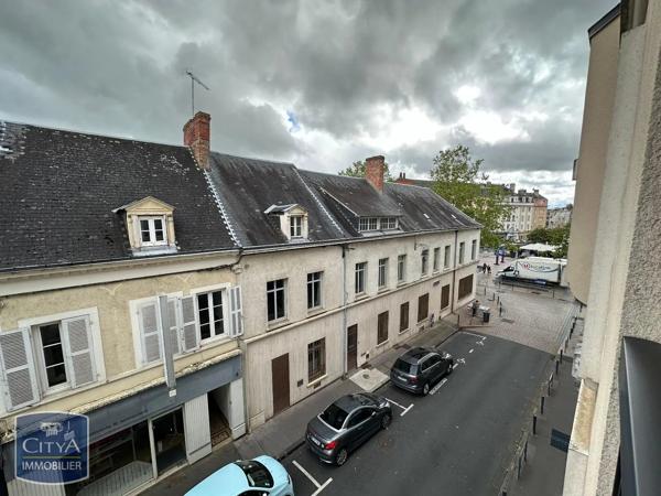 Appartement à louer 3 pièces 73.83m² Châteauroux (36000)