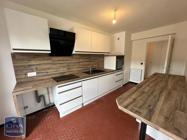 Appartement à louer 3 pièces 73.83m² Châteauroux (36000)