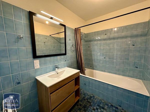 Appartement à louer 3 pièces 73.83m² Châteauroux (36000)