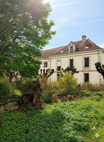 Belle bâtisse historique Saint medard d excideuil