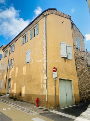 Immeuble mixte de 75 m²