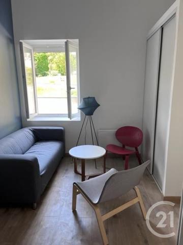 Immeuble à vendre  142 m2 BELLEVILLE - 69