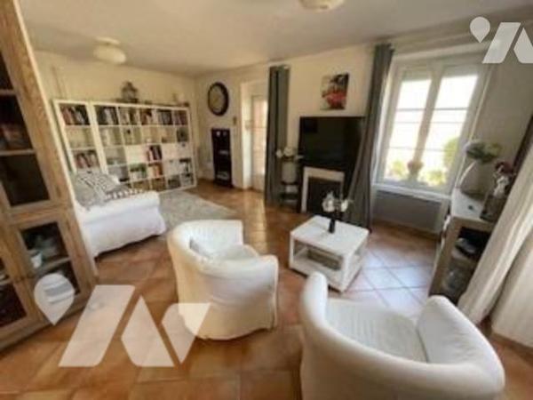 Maison de caractère entre centre et plage