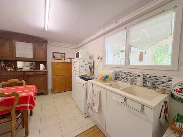 Maison 6 pièce(s) 4 chambre(s) 157 m²