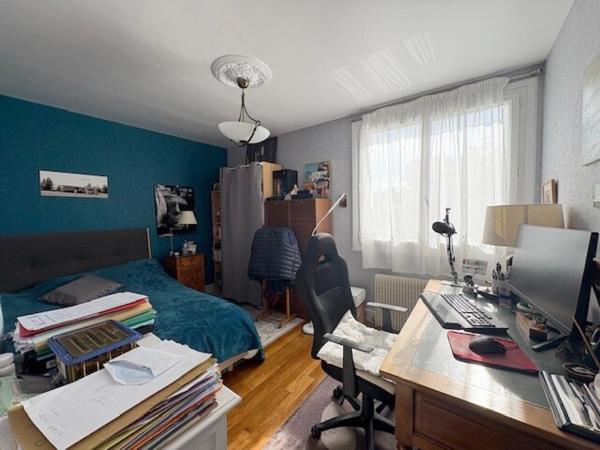 Maison 6 pièce(s) 4 chambre(s) 157 m²