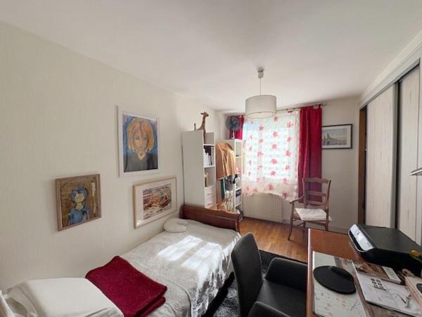 Maison 6 pièce(s) 4 chambre(s) 157 m²