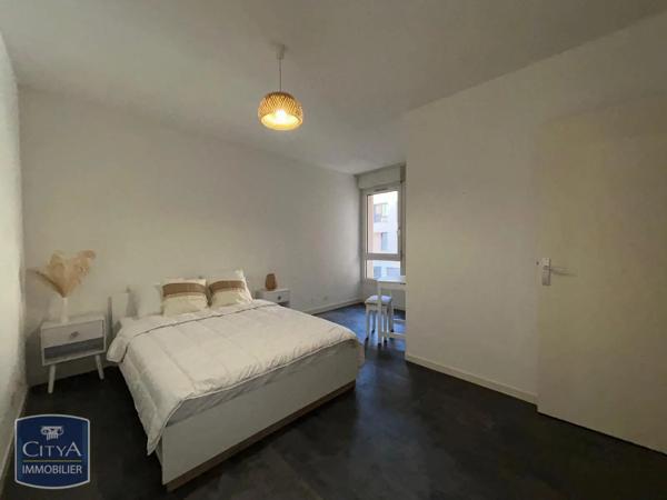 Appartement à louer 2 pièces 55.71m² Châteauroux (36000)