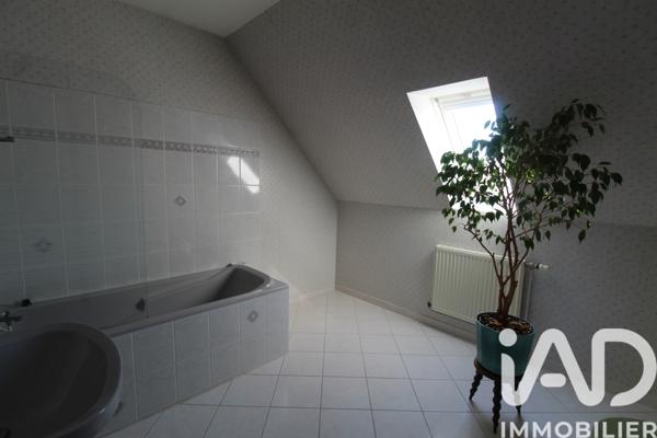 Maison à vendre 5 pièces 123 m² Le Mans