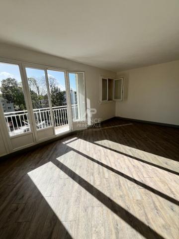 Appartement Maisons Laffitte 1 pièce(s) 39m2 - Dernier étage €232 000 ** - Référence 4525-cpy