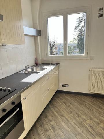 Appartement Maisons Laffitte 1 pièce(s) 39m2 - Dernier étage €232 000 ** - Référence 4525-cpy