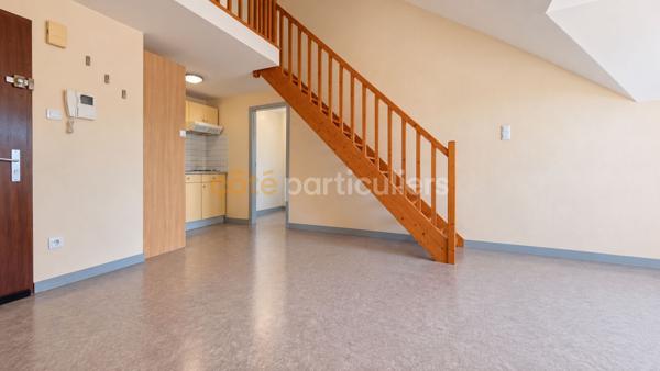 Vente
                Appartement52,52 m² - 3 Pièces -
                    LA ROCHE SUR YON (85000)