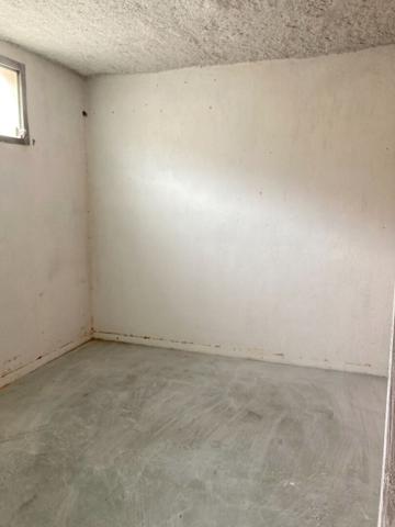 TARASCON-SUR-ARIEGE - A LOUER - LOCAL COMMERCIAL ENVIRON 420m2