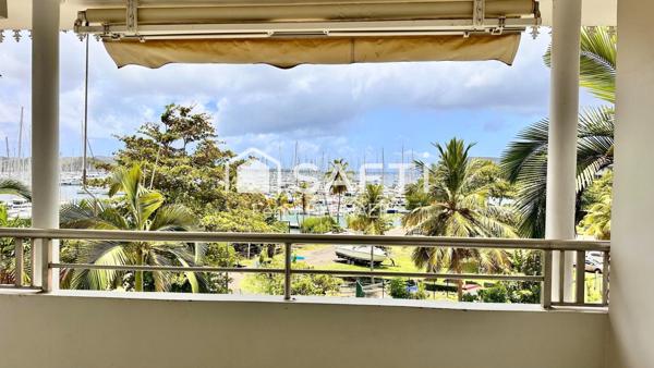 Joli T3 avec superbe vue sur la Marina du Marin