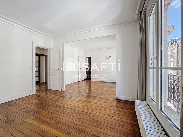 3P DERNIER ÉTAGE LUMINEUX ET TRAVERSANT