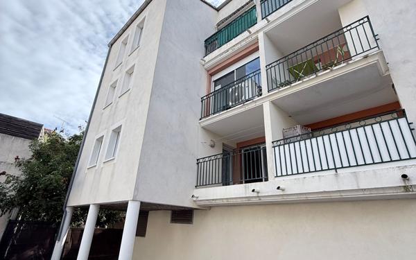 Appartement à vendre    4 pièces • 76 m2 Frontignan