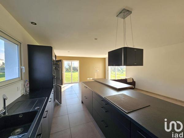 Maison à vendre 4 pièces 99 m² Sérénac