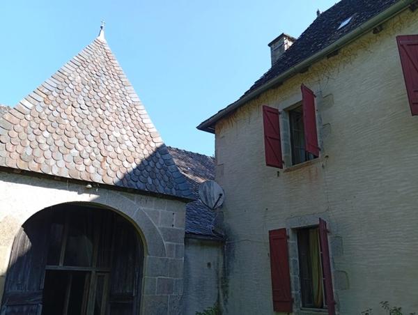 Maison à vendre |  Argentat |  8 pièces | 330 m²