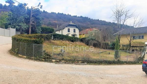 Terrain à vendre - 691m2 - AIX LES BAINS (73) - vue lac