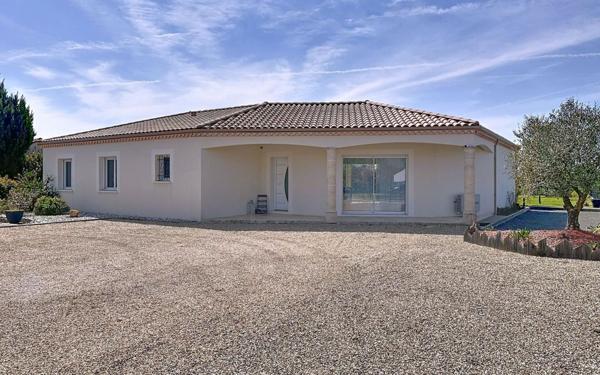 Maison à vendre    4 pièces •  Cours-de-Pile